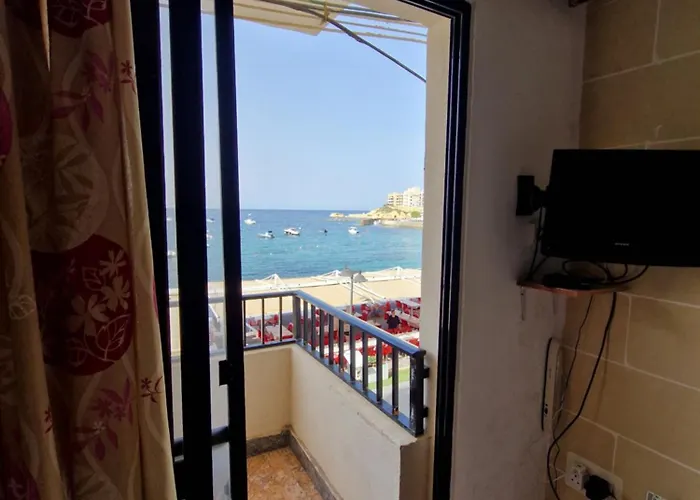 Apartment Attard Seafront 2 In Marsalforn *